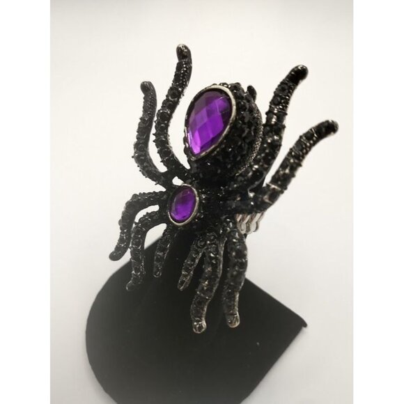 Gothic Spider Jewelry Set With Purple Gemstones & Adjustable Rings - Picture 1 of 11